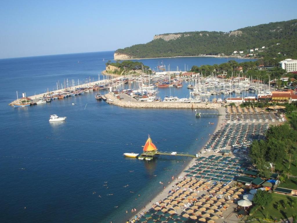 London House Hotel Kemer Bagian luar foto