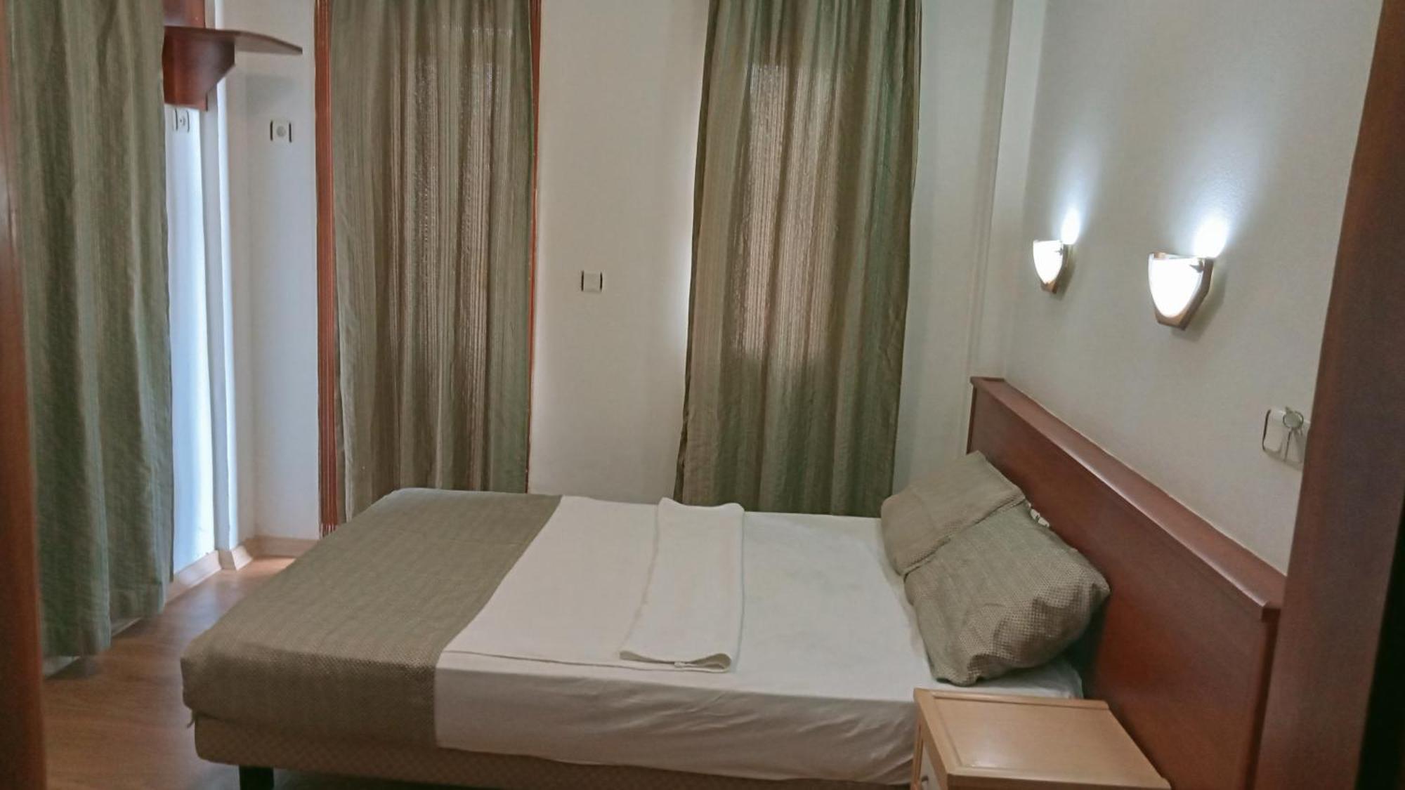 London House Hotel Kemer Bagian luar foto
