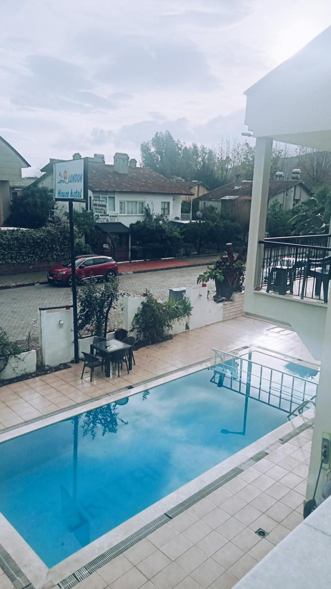 London House Hotel Kemer Bagian luar foto
