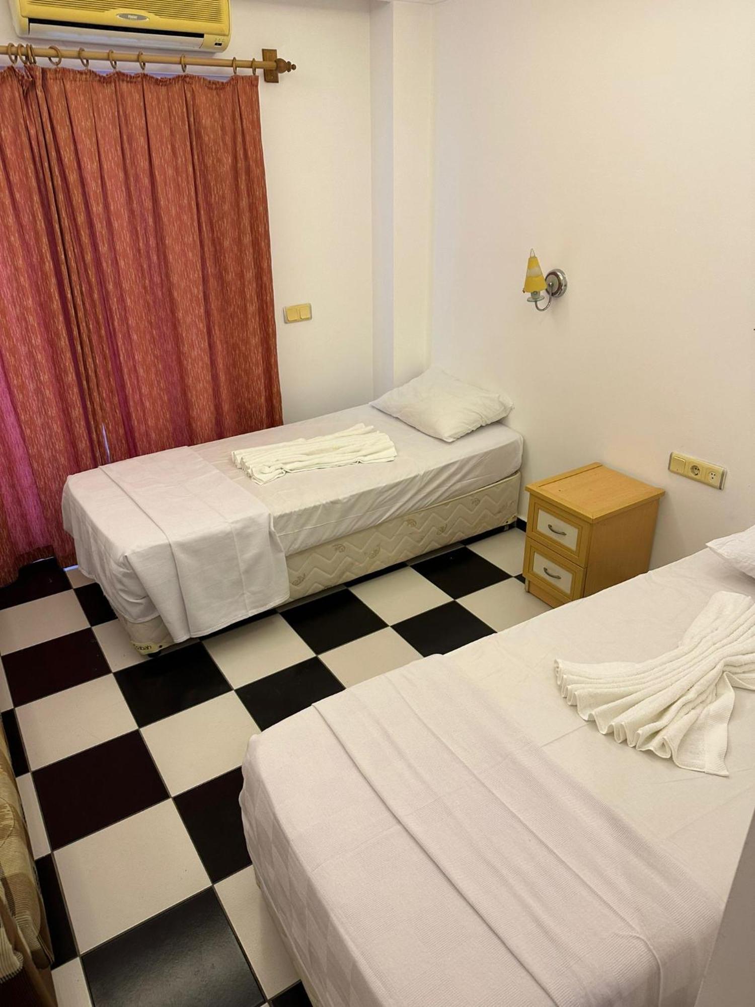 London House Hotel Kemer Ruang foto